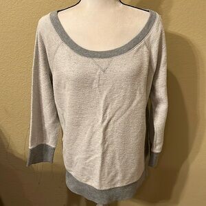 👚 LN Pink by Victoria’s Secret brand 3/4 length sleeve sweatshirt